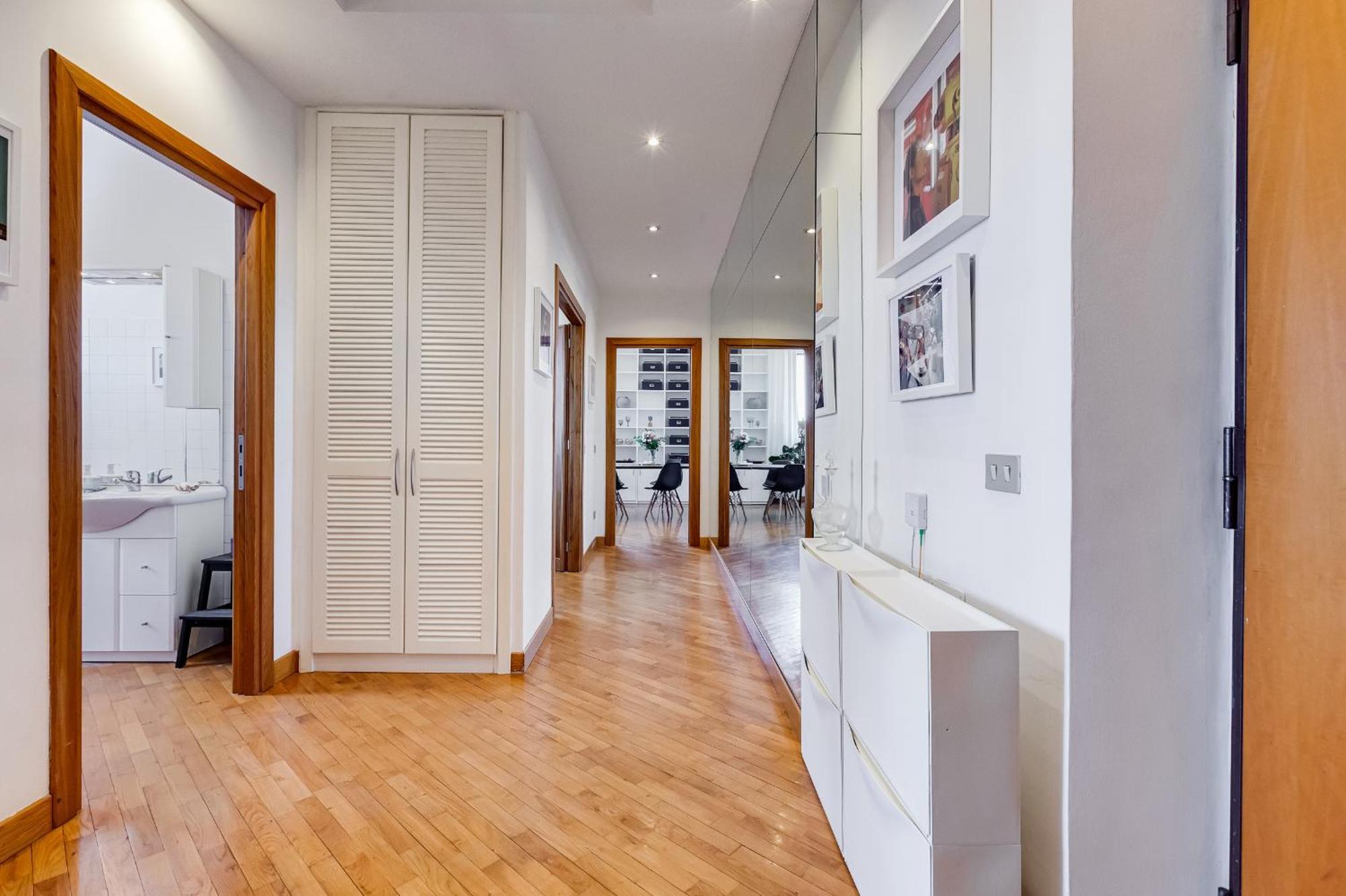 San Giovanni Attico Luxury Vicino Metro A E C Apartment
